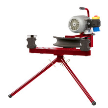Hydraulic bending machine